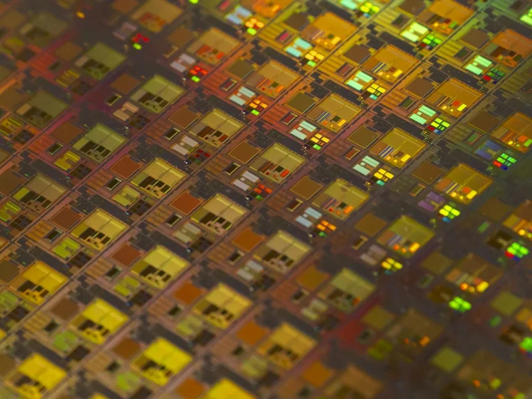 TSMC stock forecast: $590 bull case, $330 bear case for 2026
